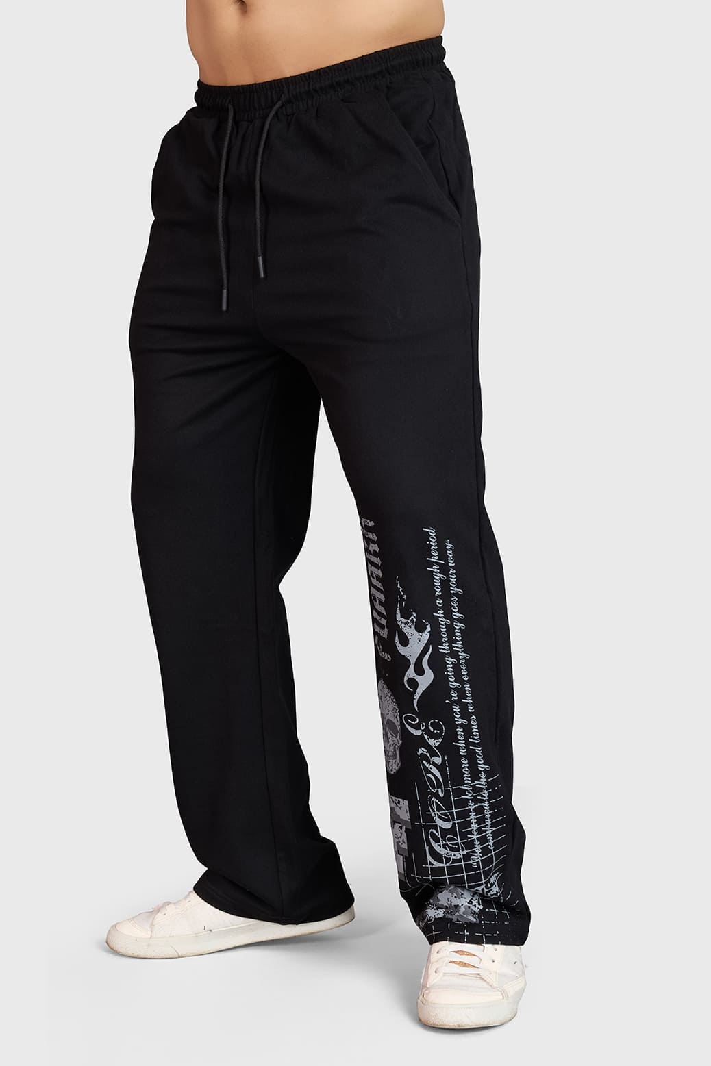 Skull Straight Tracks Black