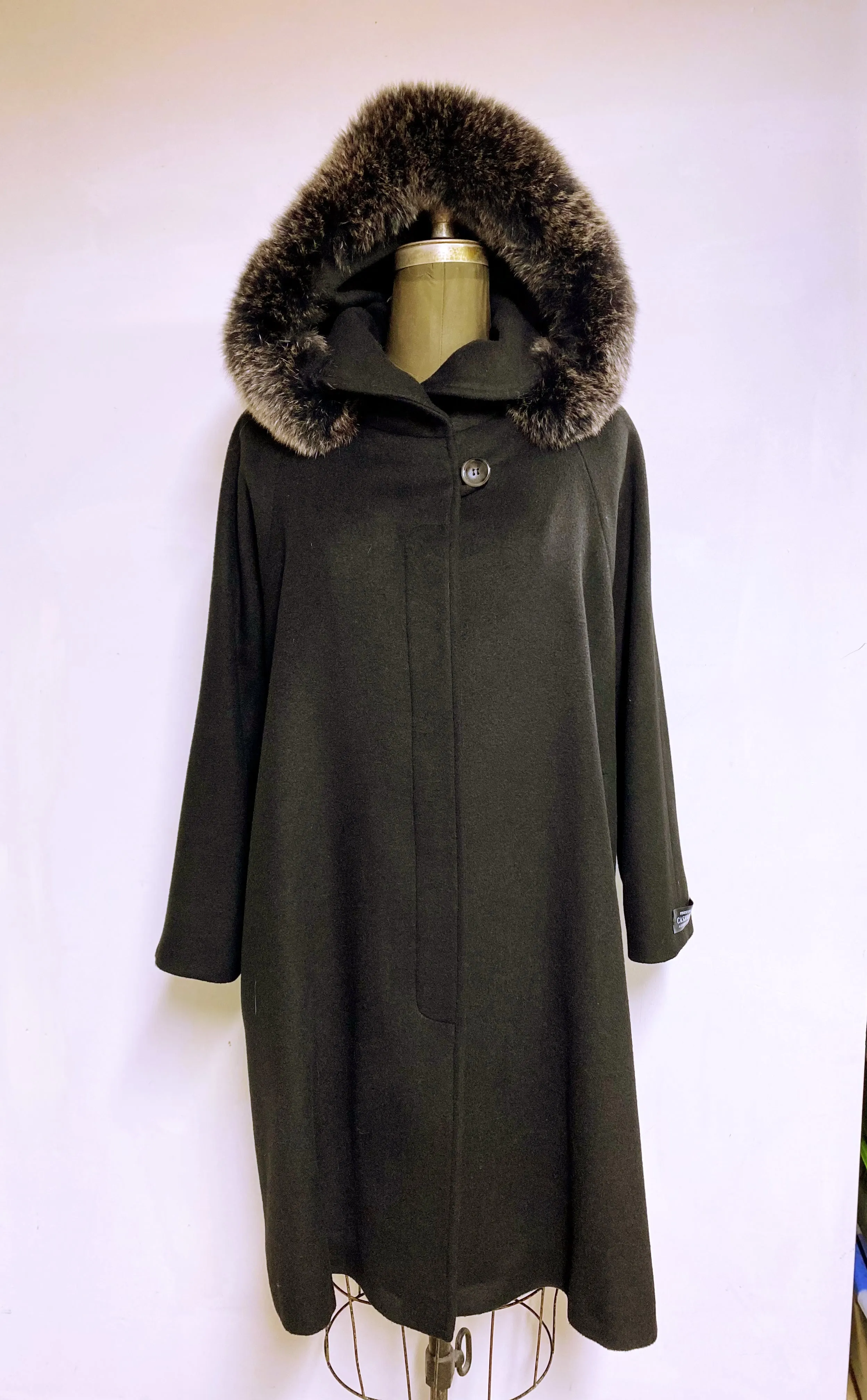 Fiorella Coat - 50% Cashmere & Wool Blend - Detachable Fox Hood