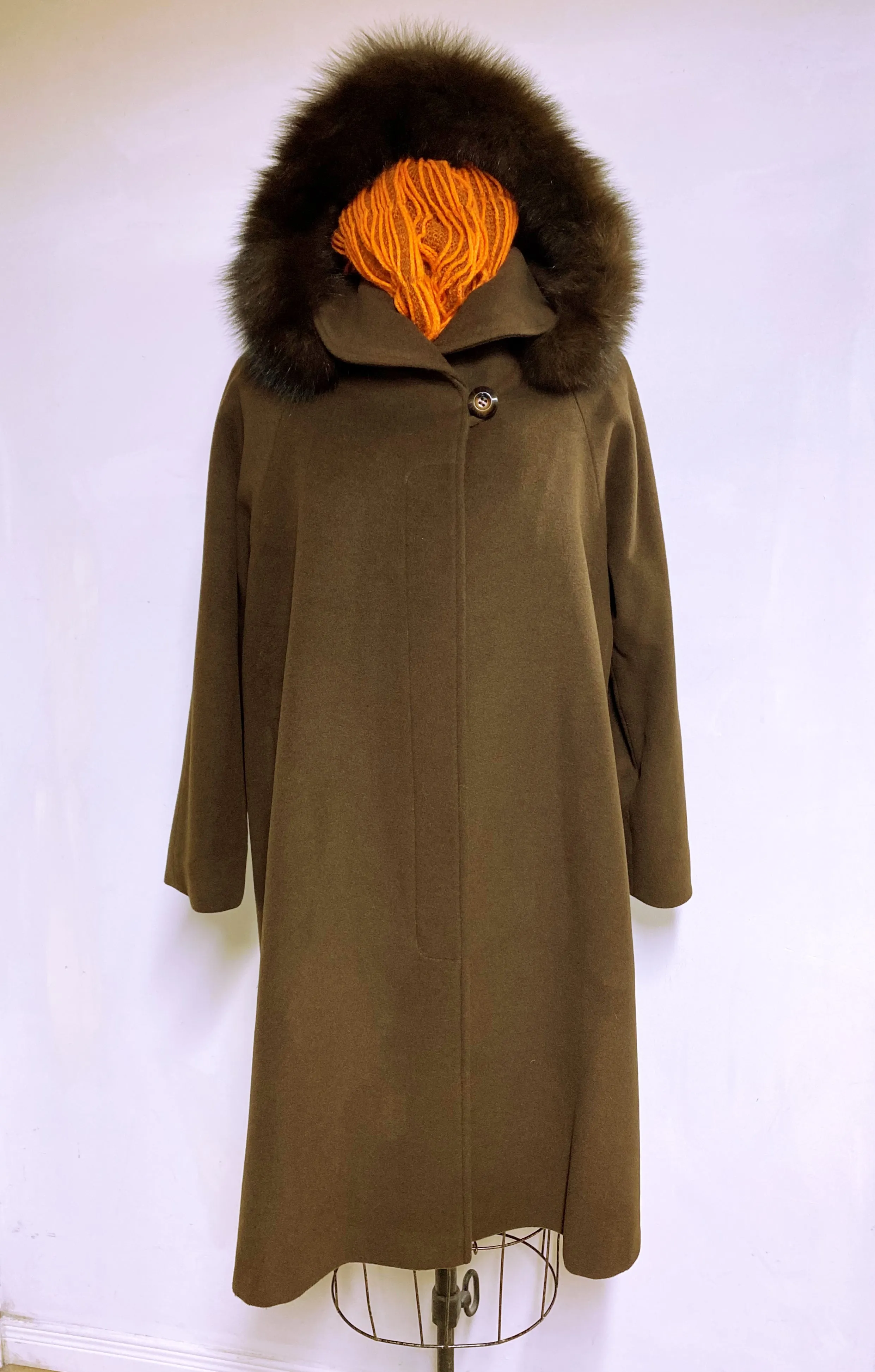 Fiorella Coat - 50% Cashmere & Wool Blend - Detachable Fox Hood