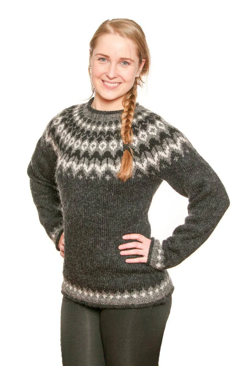 Riddari - Icelandic Sweater - Black